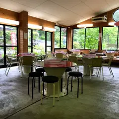 唐船峡そうめん流鱒乃家