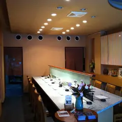とり伊