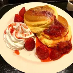 ELK NEW YORK BRUNCH