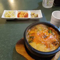 ジャガルチ市場