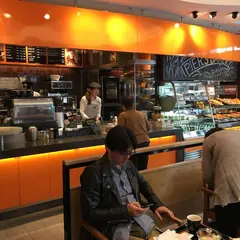ピアーズカフェ綱島店