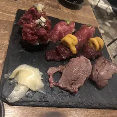 日本のお酒と馬肉料理 うまえびす