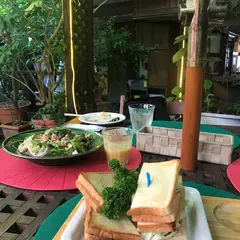 元町　汐汲坂ガーデン　菜彩