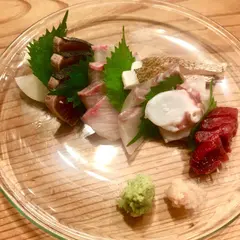 立ち呑み・天ぷら やまなか