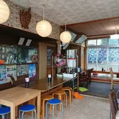 しらさ食堂