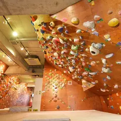 ブラボークライミング福岡天神