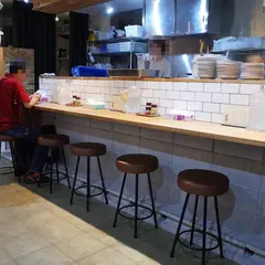 かみなり中華そば店