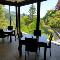 日本料理箱根華暦