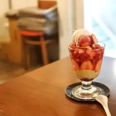 ニコラ （Nicolas） 