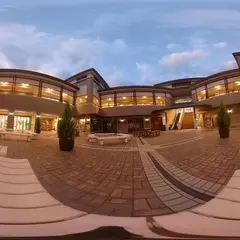 伊豆高原駅やまもプラザ