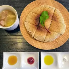 Cafe心麦（こむぎ）