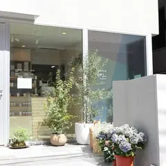 岡埜栄泉総本家 いろがみ