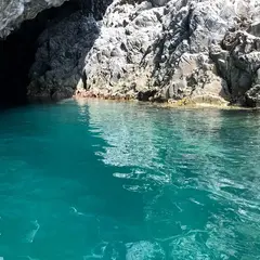 青之洞窟