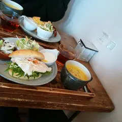 雑貨&カフェ enn