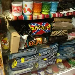 古着屋 WHoo Pee