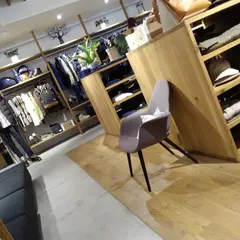 ザ・ノース・フェイス ヘリーハンセン 鎌倉店