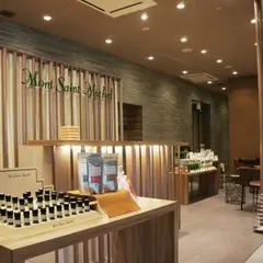 モンサンミッシェル ラクエ四条烏丸店