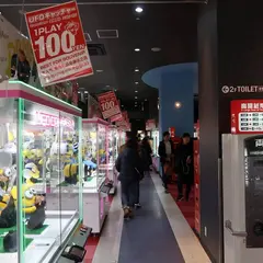 ラウンドワンスタジアム 千日前店