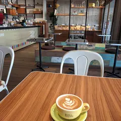 LATTE BEANS & ROASTERS 自由が丘本店