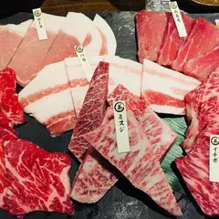 ぎゅうとん合戦 恩納御殿