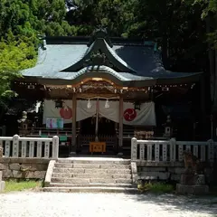 湯泉神社