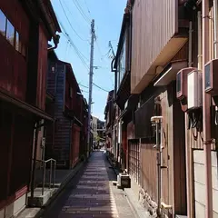 ひがし茶屋休憩館