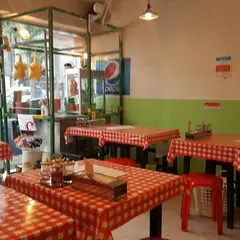 タイキッチンパクチー丸太町店