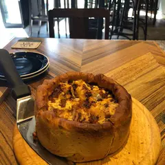 BUTCHER REPUBLIC EBISU CHICAGO PIZZA ＆ BEER