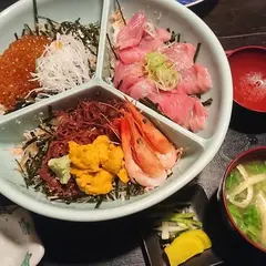 三亀