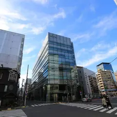 （株）集英社