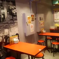 郭 政良 味仙 東京神田西口店