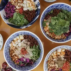 スパイス担担麺専門店 / 香辛薬麺