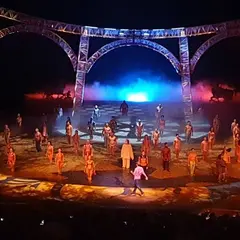 "O" by Cirque du Soleil（オー劇場）