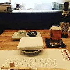 天ぷら新宿つな八 (天婦羅綱八)