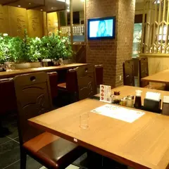 矢場とん 大阪松竹座店