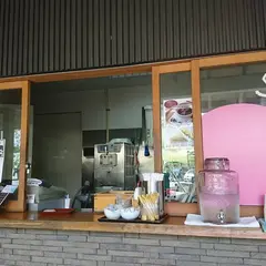 山香煎餅本舗 草加せんべいの庭