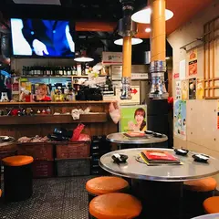 でじにらんど 新大久保店