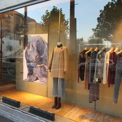 A.P.C. FEMME(代官山daikanyama)