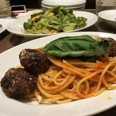 個室イタリアン Pizzeria&Oister LOGiC 裏なんば