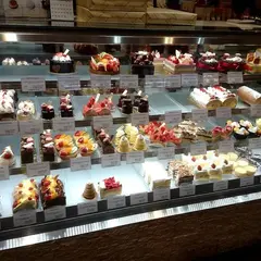 パティスリーコトブキ 立石本店