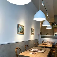 Eggs ‘n Things 梅田茶屋町店