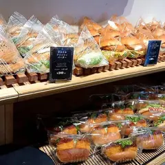 OWL the Bakery