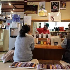 パンとコーヒーとひらりんと