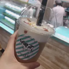 生クリーム専門店 ミルク 新宿ルミネ店