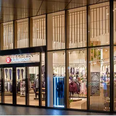 lululemon