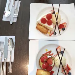 アンリ・シャルパンティエ酒蔵通り店