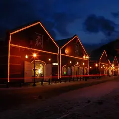 （株）杉養蜂園 函館金森倉庫店