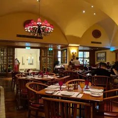 Gosto Portuguese & Macanese Cuisine