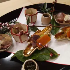 割烹 祺うち
