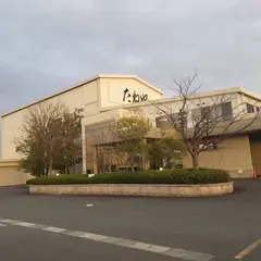 たねや本社